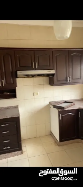 مطبخ كامل للبيع بسعر مغري