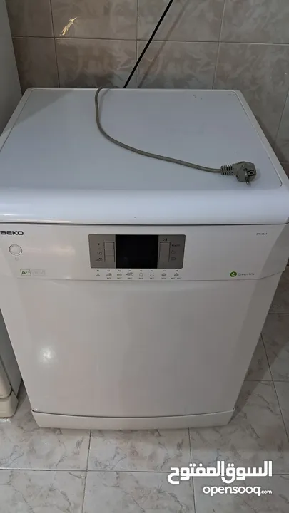 BEKO Dishwasher DFN 6833 6 Place Settings White جلاية بيكو DFN 6833 6 برامج لون ابيض