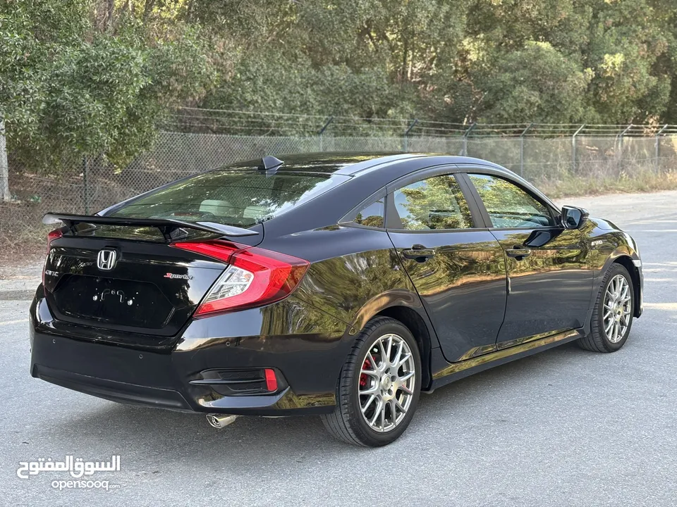 HONDA CIVIC—2016–GCC—FREE ACCIDENT—EXCELLENT CONDITION