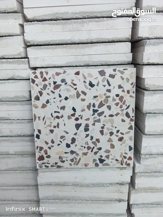 يوجد بلاط موزايكو يوجد بلاط رصيف 30×30 يوجد كندرين