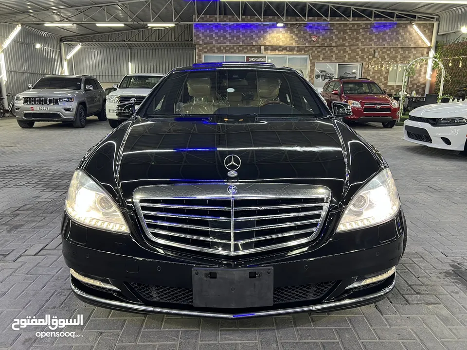 S550  2011وارد جمارك غير مستخدمه حاله نضيفه