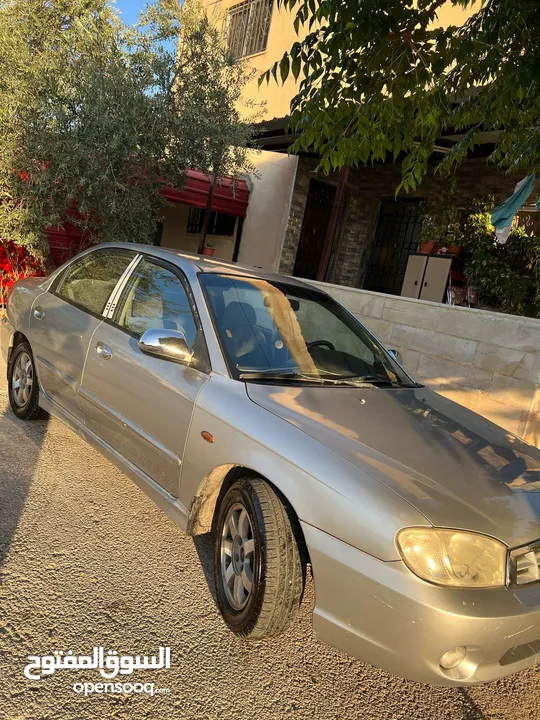 كيا سبكترا 2001 Mr اعلى صنف جير عادي للبيع  مرخصة سنة كاملة ماتور 1500cc  كوشوك جديد