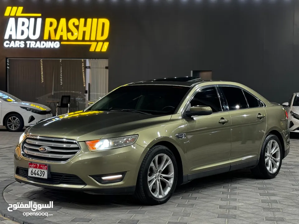 FORD TAURUS SEL 2013