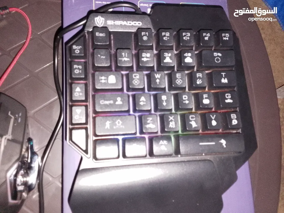 كيبورد +ماوس للالعاب قيمنج للهاتف أو شاشات كمبيوتر كثير مرتب