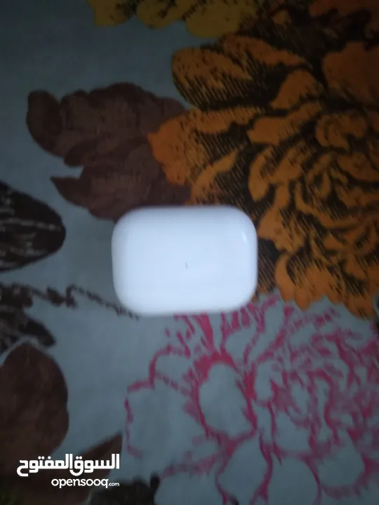 AirPods Proللبيع