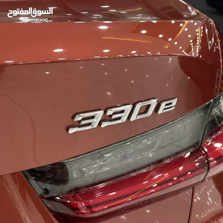 BMW 330e //luxury line //سعر مميز اضافات ما بعد الفل يد صفر