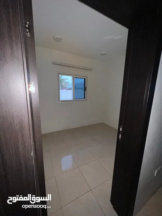 .شقة جديده من غرفتين وصاله ومطبخ وحمام Newly build apartment for rent, 2 rooms, 1 kitchen, 1 toilet.