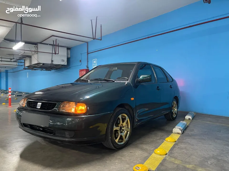 سيارة سيات قرطبة للبيع بحالة ممتازة جدا