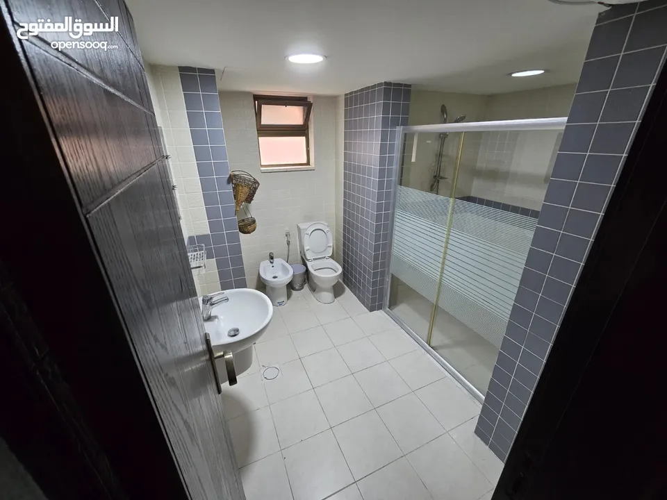 شقة مؤجرة شهري ب250 للبيع — فرصة استثمارية رائعة