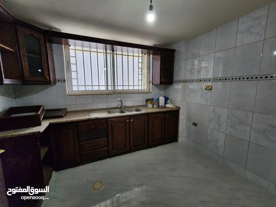 شقة للبيع في منطقة الدوار الرابع - REF : 14445