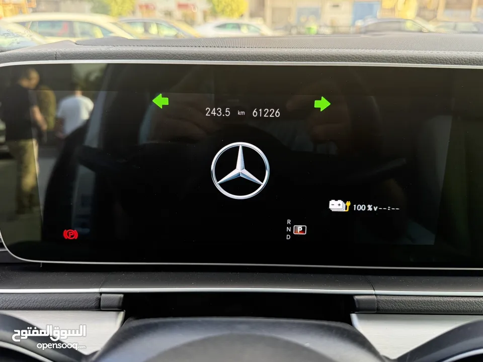 مارسيدس GLE 350e ترخيص 2022 محرك 2000 هايبرد plug in/يقطع على الشحنه 99 كيلو متر