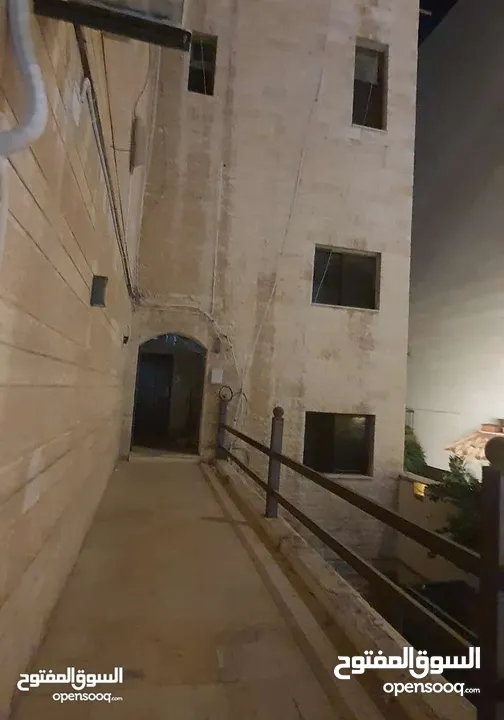 شقه للبيع في الجاردنز
