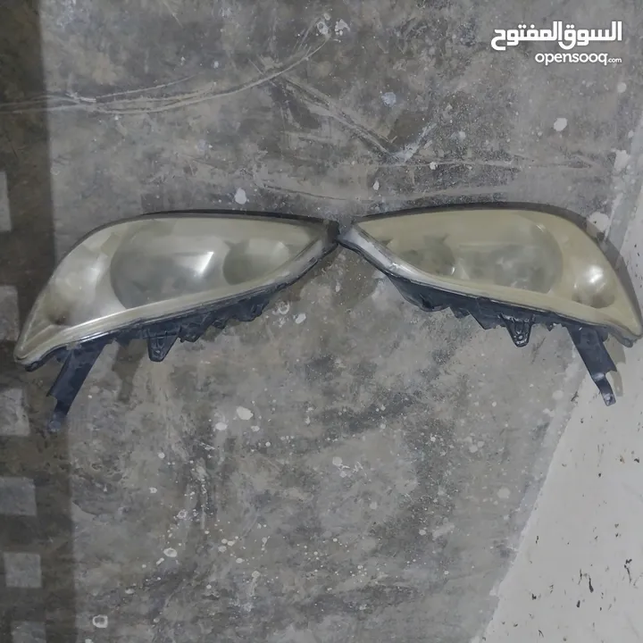 اضويه هوندا سفك 2004 2005 بحاله ممتازه