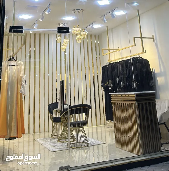 محل عبايات للبيع / abaya shop for sale