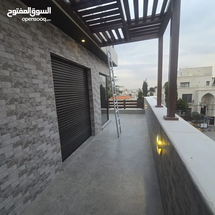 فيلا متلاصقة للبيع او للايجار في عبدون - ref : 12161