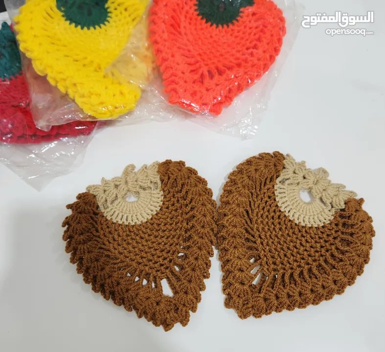 ماسكة جدر صناعة يدوية