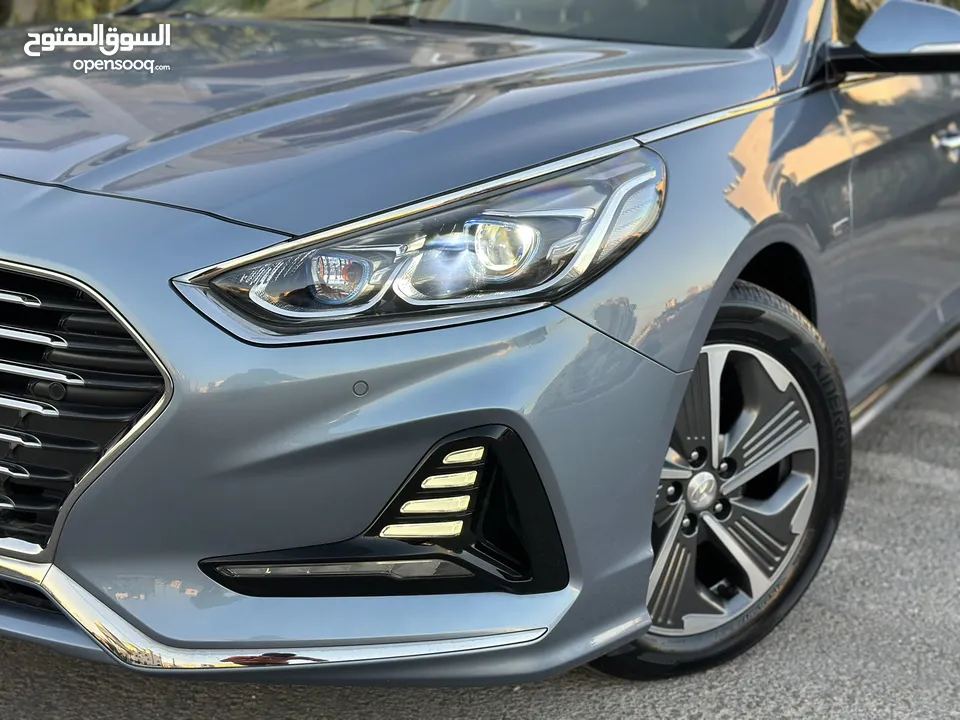 Hyundai Sonata 2018 hybrid (Limited)وارد الوكالة عداد 6 آلاف كم بحال الزيرو اعلى صنف تحت الكفالة