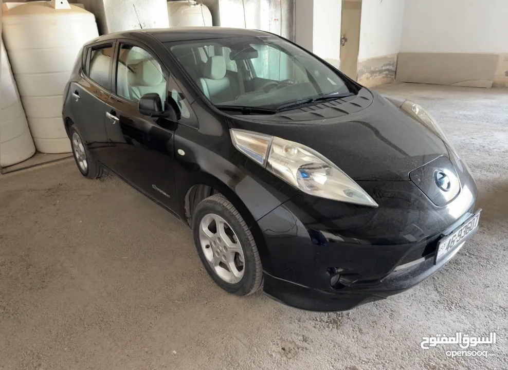 Nissan leaf ليف