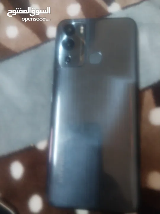 hot 12i  64 g  بسعر مغري