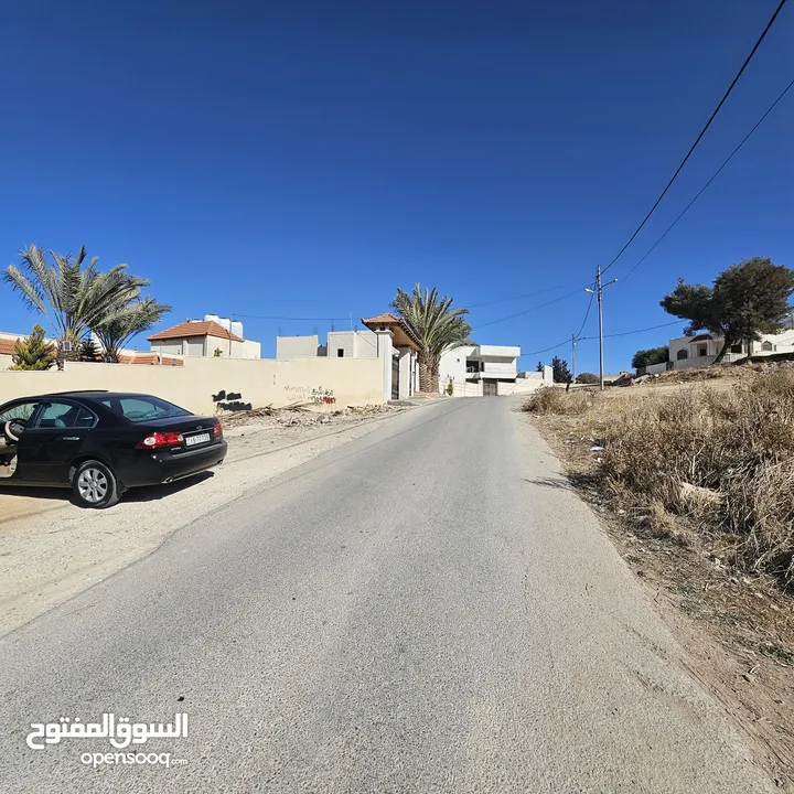 ارض مميزة جدا في بيرين ذات اطلالة مميزة بجانب ام رمانة شفا بدران زينات الربوع بسعر مغري حوض القصبات