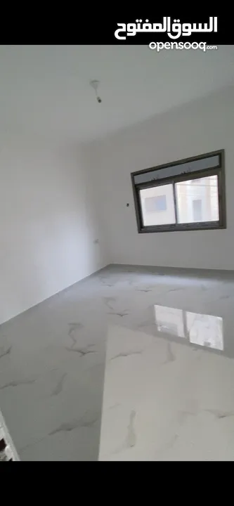 شقة مميزة ع الكاش