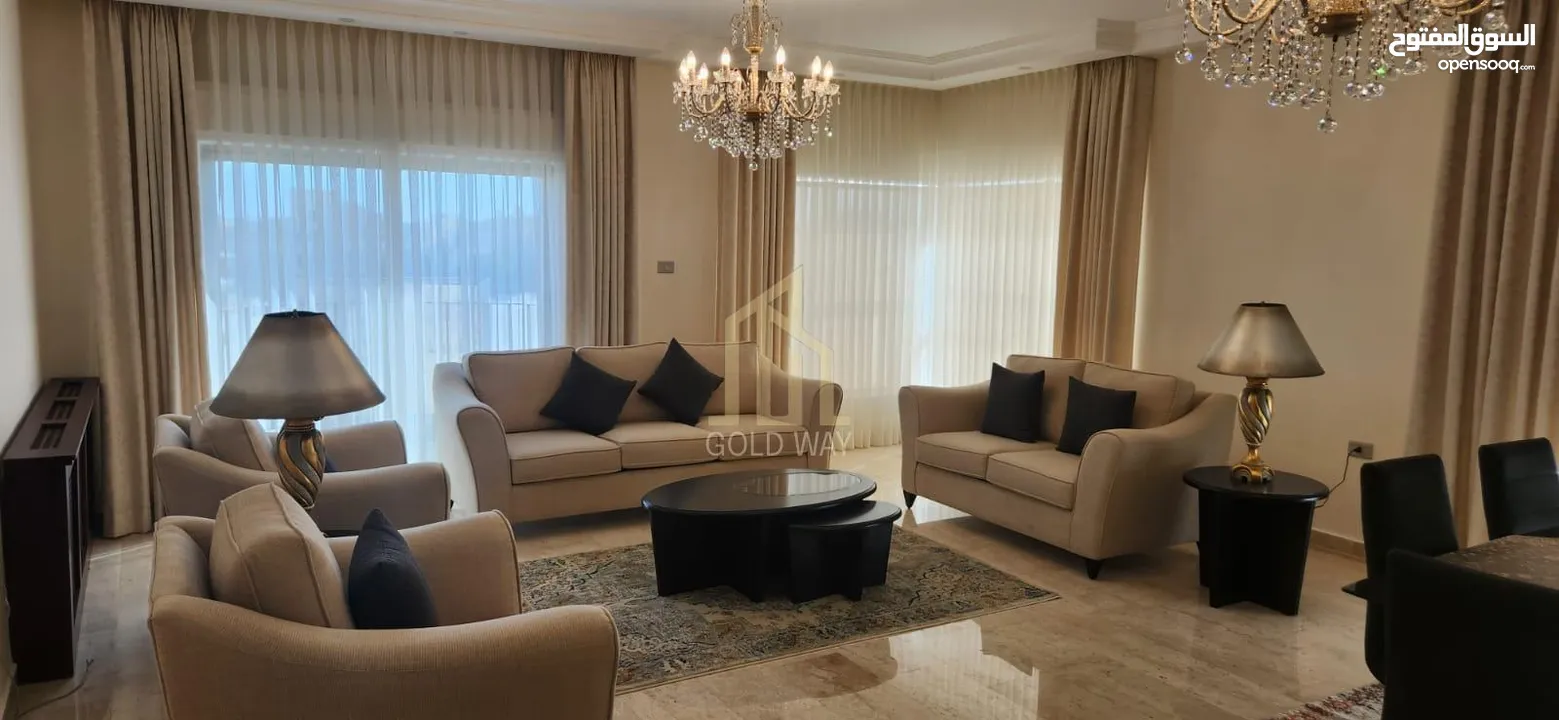 في أرقى مناطق عبدون شقة طابق ثالث 210م لم تسكن بسعر مميز / ref 7050