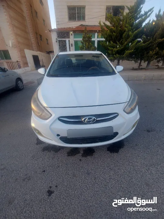 اكسنت 2016 للبيع