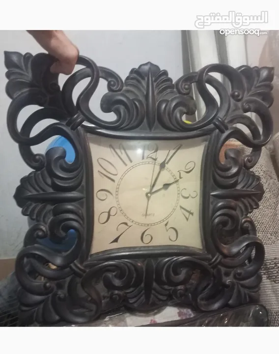 ساعه حائط للبيع بحاله ممتازه اقراء لاعلان