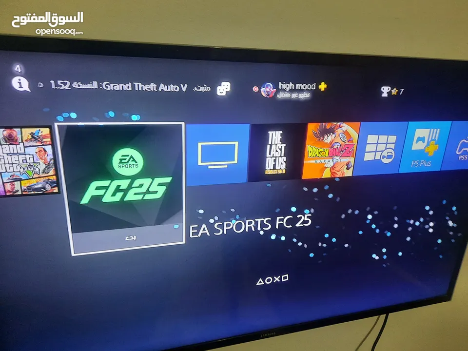بلاستيشن 4 برو مع حساب العاب مجاني
