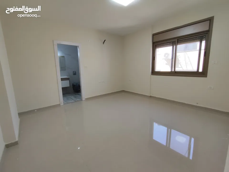 شقة جديدة غير مفروشة للايجار في الماصيون قرب فندق الميلينيوم