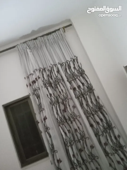 أغراض للبيع