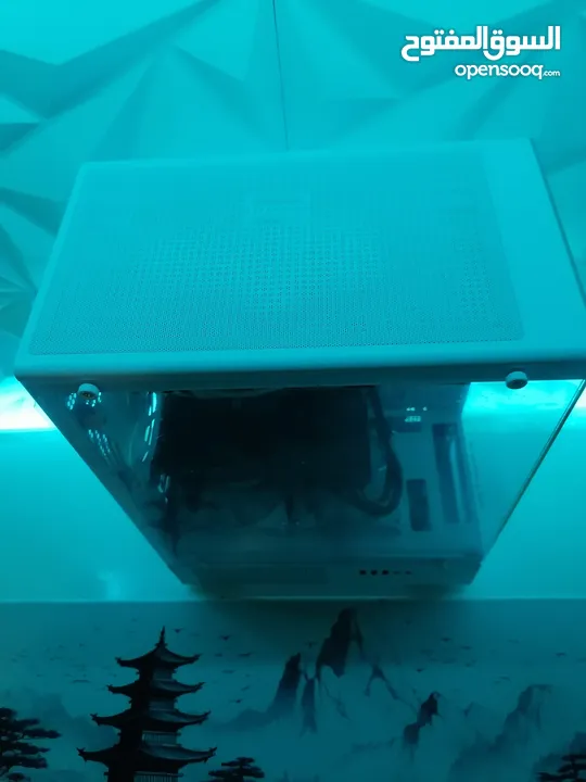 كمبيوتر العاب Gaming Pc بحاله الوكاله استعمال خفيف المواصفات بالوصف :) لون أبيض كيس حوض سمك