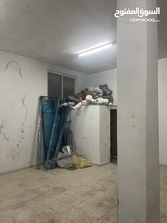 ثلاث مخازن للإبحار