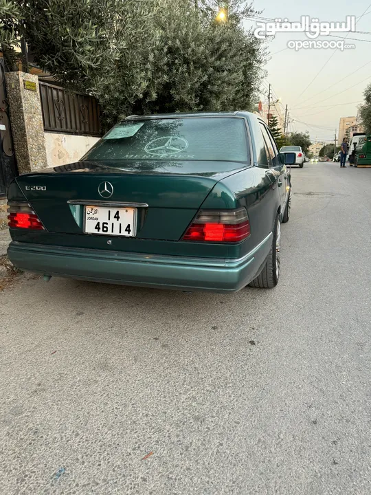 مرسيدس بينز بطة w124 1986