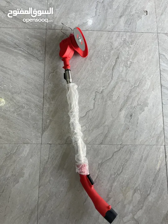 مقص أعشاب شحن