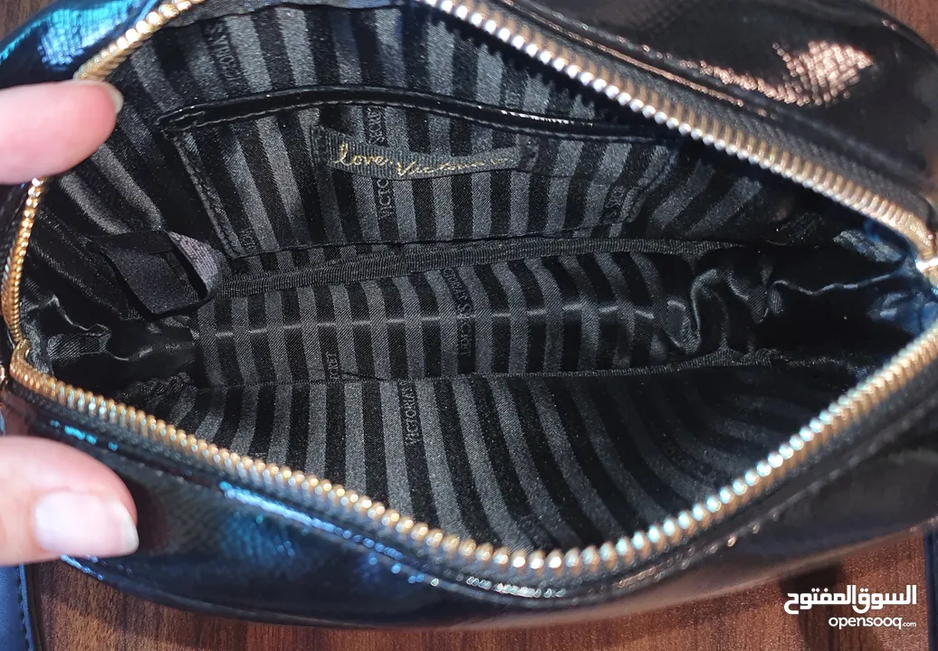 فيكتوريا سيكريت شنطة كتف وخصر Victoria's Secret Crossbody Bag-Belt Bag