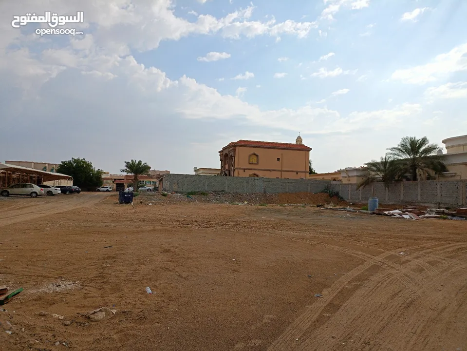 ارض للبيع//Land for sale