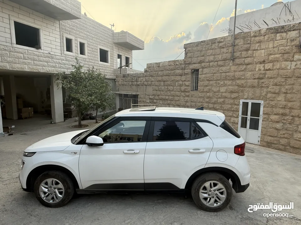 جب هونداي فينو 2020 مع فتحة سقف ولا ضربة ماشي 49 كيلو فقط