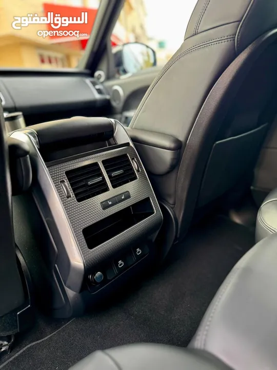 سيارة Range Rover للإيجار اليومي او الأسبوعي