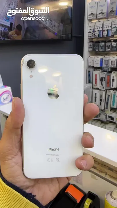 iPhone XR 64G  مستعمل بطارية ‎%‎83 مش مفتوح ولا مصلح بحالة الوكاله مكفول اسبوعين ترجيع اذا في مشكله