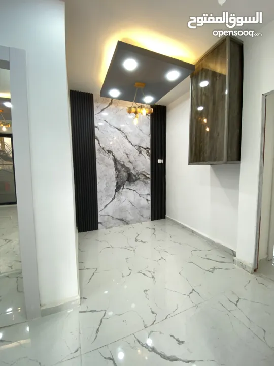 4 استوديوهات للبيع مقابل الاكاديميه مباشره تشطيب جديد  والسعر بجنن