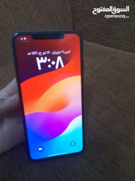 آيفون اكس إس ماكس