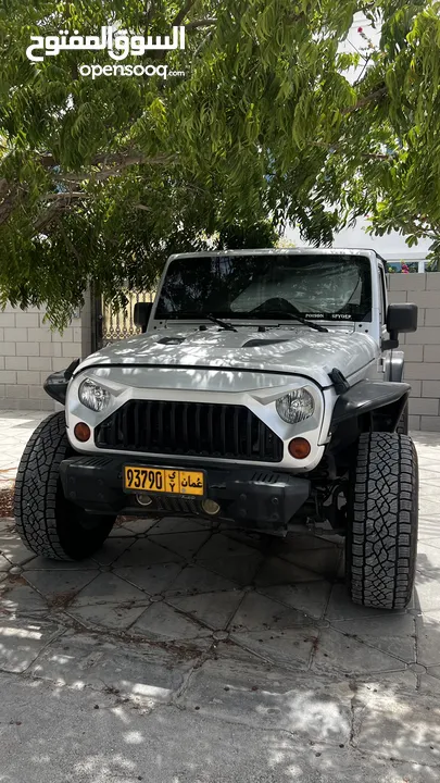 Jeep Wrangler 2012 جيب رنجلر عاجل للبيع وليس للبدل