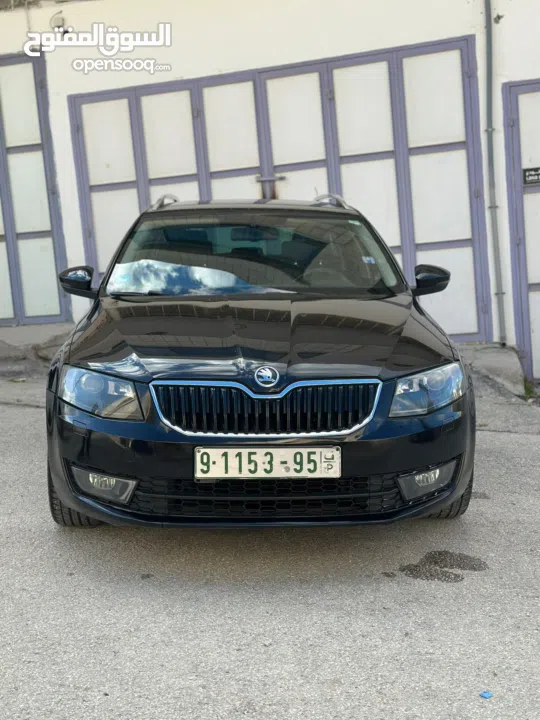 سكودا اكتافيا ستيشن واسعة