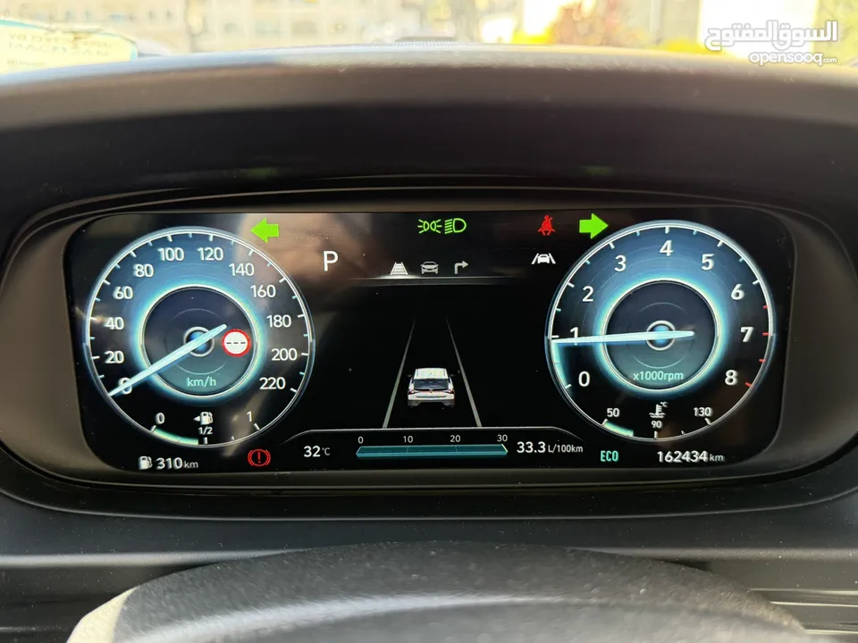 هونداي i20 ترخيص 2023 محرك 1000 بنزين/بطاريه مساعده 48v جير أوتوماتيك