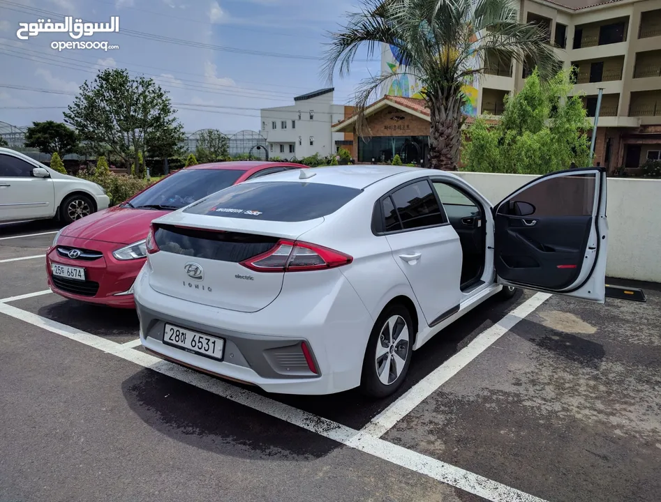 ايونك للايجار بأسعار مميزه/  مكتب نحد لتأجير السيارات السياحيه Hundayi Ioniq hybrid 2024