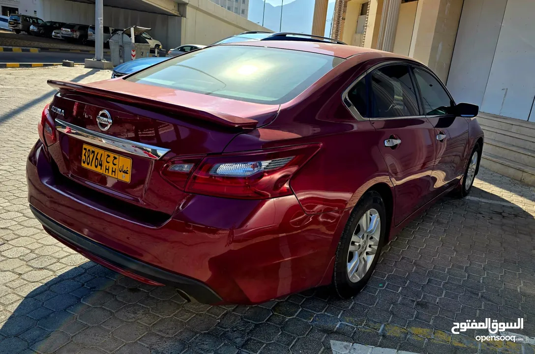 Nissan Altima 2018