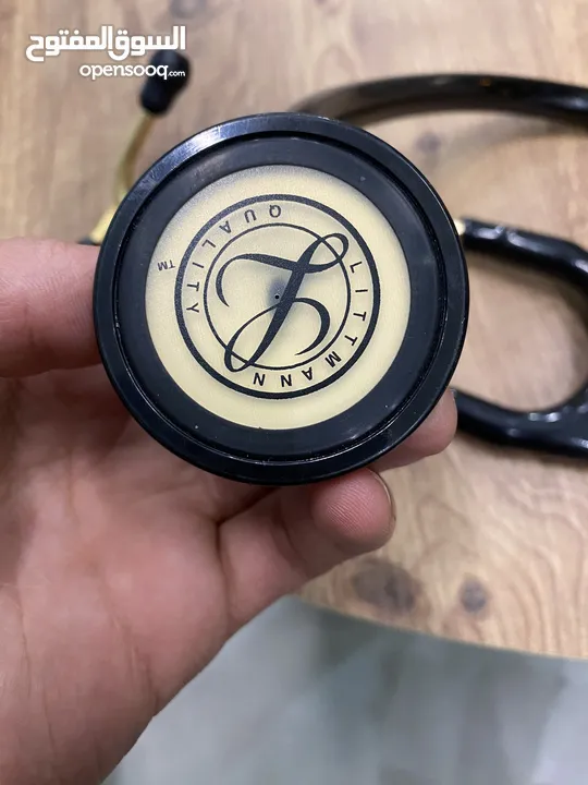 3m littmann cardiology gold  سماعه ليتمان الاصليه مع سيريل نمبر.  اللون ذهبي  ا