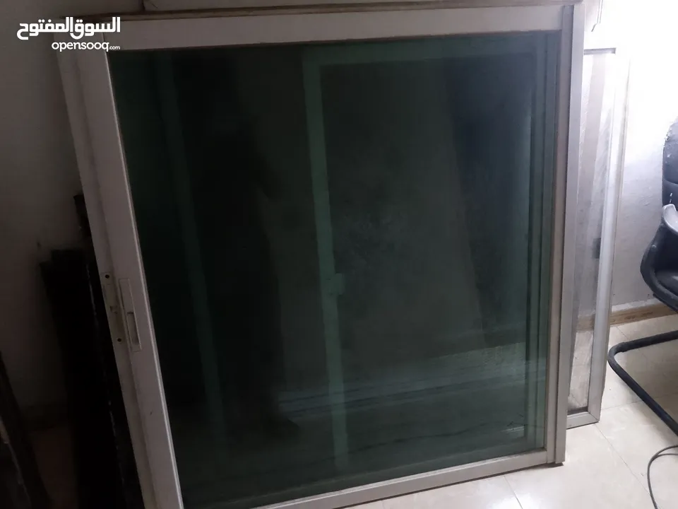 3 شبابيك بحال الوكاله مع سكك ومنخل