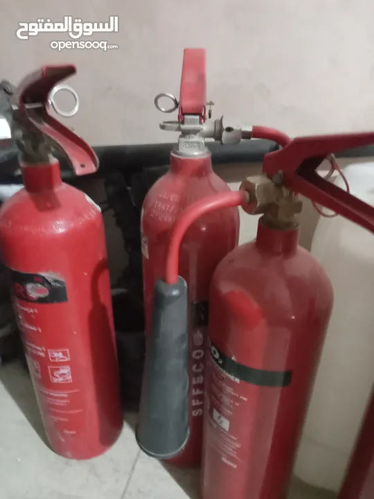 طفايات  Co2 5 كيلو غرام واثنين كيلو غرام